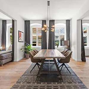 https://greatstay-strassburger-str-18-stylish-3-bedroom.find-berlin-hotels.com