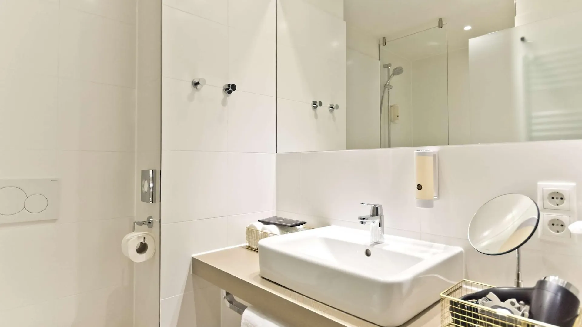 Elaya Hotel Munich City
