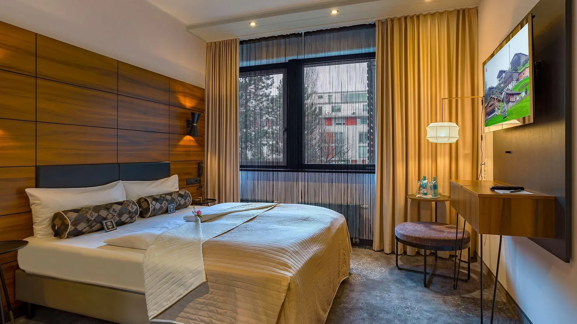 Elaya Hotel Munich City